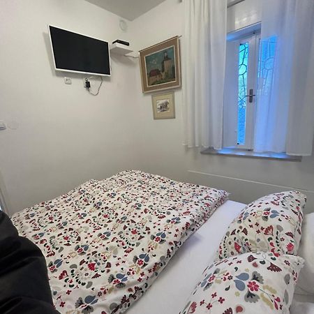 Very Close Studio Apartment Загреб Экстерьер фото